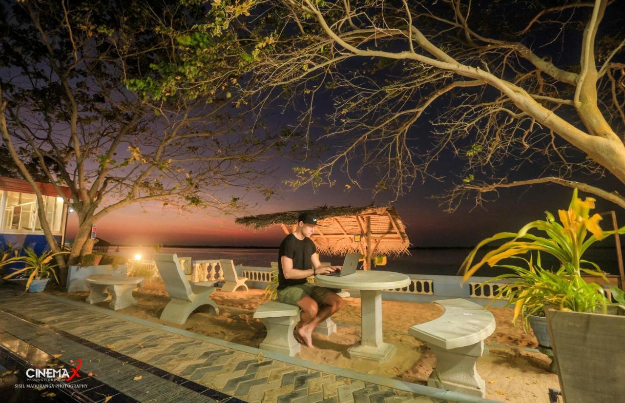 Dinuda Resort Kalpitiya Eksteriør bilde