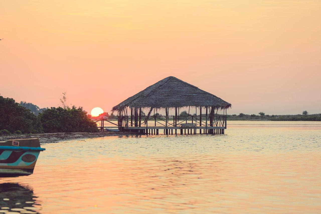 Dinuda Resort Kalpitiya Eksteriør bilde