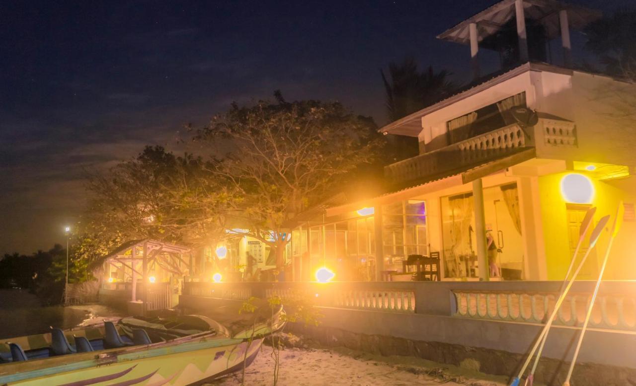 Dinuda Resort Kalpitiya Eksteriør bilde